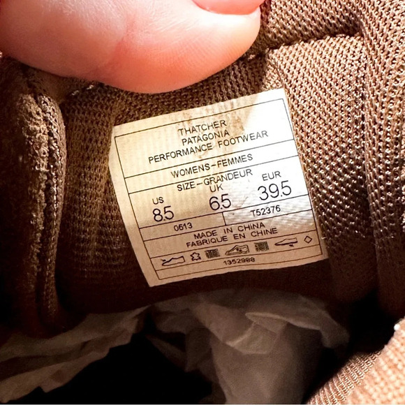 NWOT Patagonia Women’s Kula Chukka Thatcher Brown Booties - Picture 9 of 9